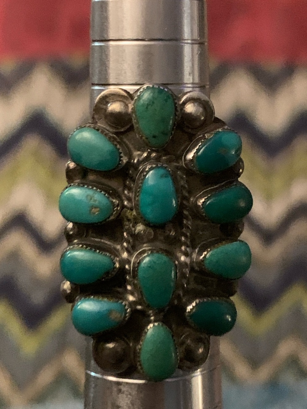 Vintage Zuni Petit Point Cluster Turquoise Ring 6.95 grams